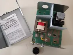 HONEYWELL TRADELINE RA89A1074 SWITCHING RELAY 120V 24V 1 SPST LINE RELAY