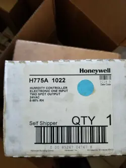 HUMIDITY CONTROLLER