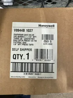 HONEYWELL DIAPHRAGM GAS VALVE V8944B 1027