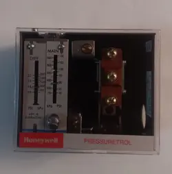 HONEYWELL L404F 1102 PRESSURE SWITCH PRESSURETROL CONTROLLER 10-150PSI CHEAP!