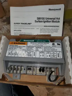 HONEYWELL S8910U1000 UNIVERSAL  HOT SURFACE IGNITION MODULE NEW HS780 50E47 F