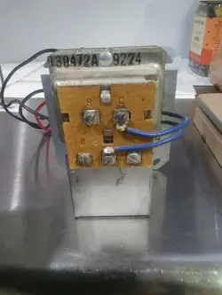 HONEYWELL R8239A 9224 FAN CENTER 120V 60HZ
