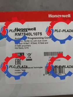 1PC NEW HONEYWELL RM7840L1075 WITH 1 YEAR WARRANTY US STOCK FAST SHIP