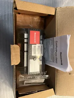 NEW HONEYWELL CPO-RS6 COMFORTPOINT ROOM CONTROLLER