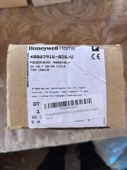 NEW - 40003916-026/U HONEYWELL POWERHEAD ASSEMBLY 24V 50/60HZ FOR V8043E