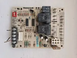 FURNACE CONTROL BOARD ST9120C5013, HQ117006EHW.