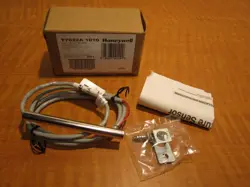 HONEYWELL T7022A1010 ELECTRONIC RETURN AIR TEMPERATURE SENSOR 1420 OHMS NEW