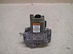 7003 VR8200M7003