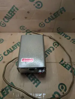 TRIPLE AQUASTAT L8124A