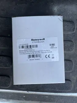 HONEYWELL C7233A1024 CO2 SENSOR NEW