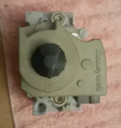 624586