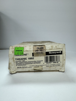 HONEYWELL TH5320U1002 FOCUSPRO 5000 NON-PROGRAMMABLE THERMOSTAT NEW