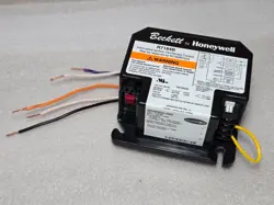 OEM HONEYWELL R7184B1032 (BECKETT 7456U) OIL PRIMARY CONTROL, 15 SEC. LOCKOUT