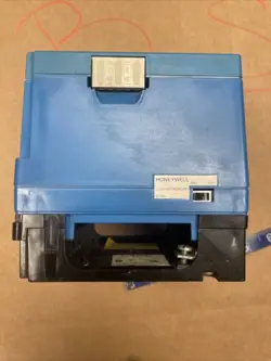 HONEYWELL RM7840G1014 BURNER CONTROL, USED