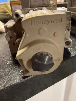 CONTROL GAS VALVE