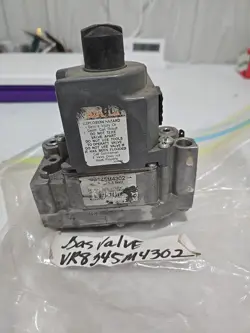HONEYWELL VR8345M4302 UNIVERSAL ELECTRONIC IGNITION GAS VALVE - FREE SHIPPING