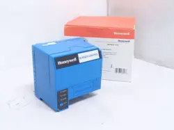 244249 NEW IN BOX; HONEYWELL RM7823A1016 FLAME SWITCH; 2-SPDT OUTPUT; 120VAC