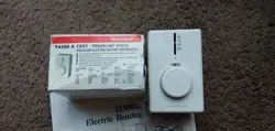 HONEYWELL T4398A1021 TRADELINE PRECISION ELECTRIC HEATING THERMOSTAT WHITE