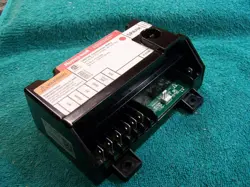NEW HONEYWELL S8670K3000 CONTINUOUS RE-TRY IGNITION CONTROL MODULE S8670K