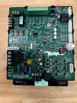 RHEEM 62-105563-05-02 IFC INTEGRATED GAS FURNACE CONTROL BOARD R97V-KSA R98V-USA