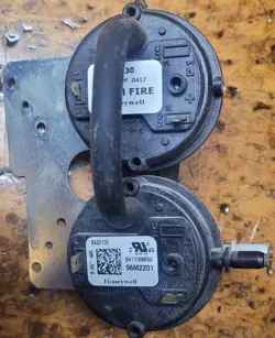 OEM LENNOX PRESSURE SWITCH 56M22 56M2201 HONEYWELL BA20130 
