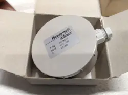 NEW HONEYWELL TA1 SERIES S010076 NTC-12K OUTDOOR TEMPERATURE SENSOR