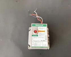 OEM HONEYWELL R4184D1027 INTERMITTENT IGNITION OIL PRIMARY TESTED FREE SHIP