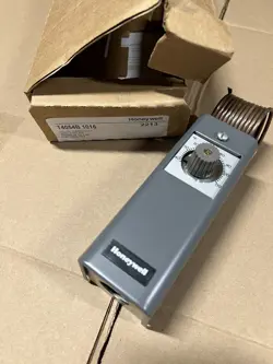 HONEYWELL T4054B-1016 UTILITY THERMOSTAT