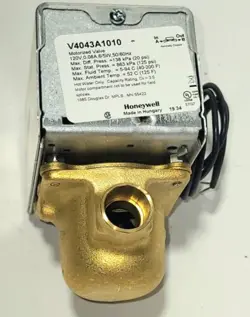 (1) HONEYWELL. P/N: V4043A1010/U. 2-WAY ZONE VALVE. 1/2