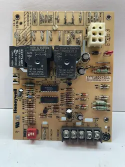 HONEYWELL ST9120C 4016 HQ1009836HW CONTROL BOARD 22777