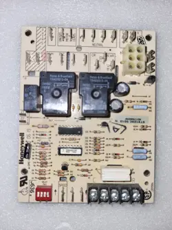 ST9120C 5013 FURNACE CONTROL BOARD ST9120C5013 HQ1170063HW