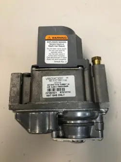 VR8204C3007