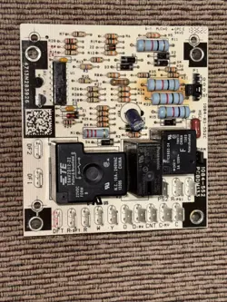 HONEYWELL / HSCI 1084-83-552C / 4713N283926 / PCBDM133 / DEFROST CONTROL BOARD
