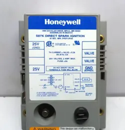 SPARK IGNITION S87C-1030