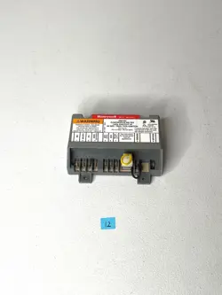 HONEYWELL S8610U 1003 IGNITION CONTROL MODULE