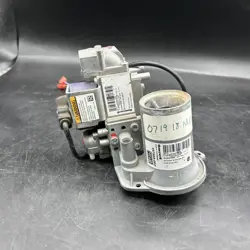 HONEYWELL VK8115V WITH VK8115F GAS VALVE SEE PICS UNTESTED