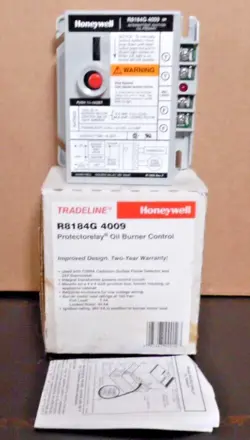 HONEYWELL TRADELINE R8184G 4009 PROTECTORELAY OIL BURNER CONTROL   NEW