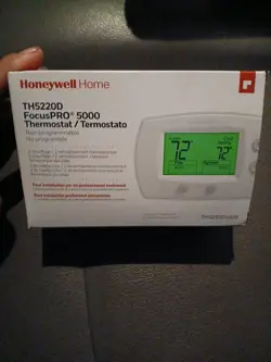 HONEYWELL HOME TH5220D1029 - FOCUS PRO 5000 NON-PROGRAMMABLE