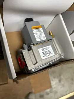HONEYWELL/RESIDEO GAS VALVES VR8345M UNIVERSAL  IGNITION VALVE VR8345M4823 NIB