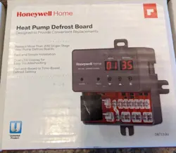 NEW RESIDEO HONEYWELL HOME HEAT PUMP DEFROST BOARD DB7110U1000 DB7110U