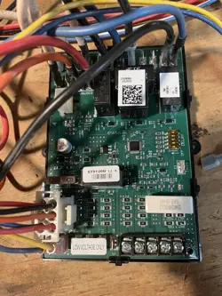 HONEYWELL COMPUTER BOARD FOR FURNACE TESTED WORKING