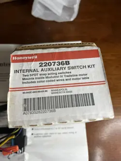 KIT. NOS