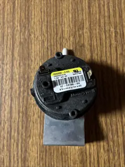 PRESSURE SWITCH HONEYWELL | IS20332-5155