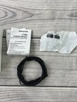 NEW HONEYWELL OUTDOOR TEMPERATURE SENSOR C7089U1006