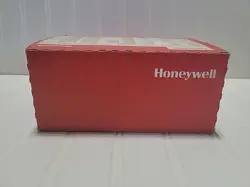 1000 UNIVERSAL