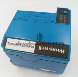 1PC NEW HONEYWELL RM7897A1002 BURNER CONTROL RM7897A1002 IN BOX FAST SHIP