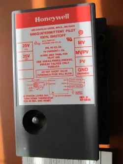 NEW FURNACE HONEYWELL S86G INTERMITTENT PILOT CONTROL BOARD