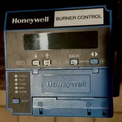 HONEYWELL BURNER CONTROL 7840 L 1075 6￼