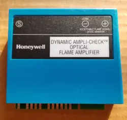 HONEYWELL R7851 B 1000/R7851B1000 DYNAMIC AMPLI-CHECK OPTICAL FLAME AMPLIFIERNEW