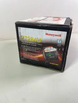 HONEYWELL R7284U1004 UNIVERSAL DIGITAL OIL BURNER PRIMARY CONTROL